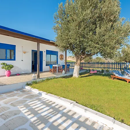 Stegna Apartments *